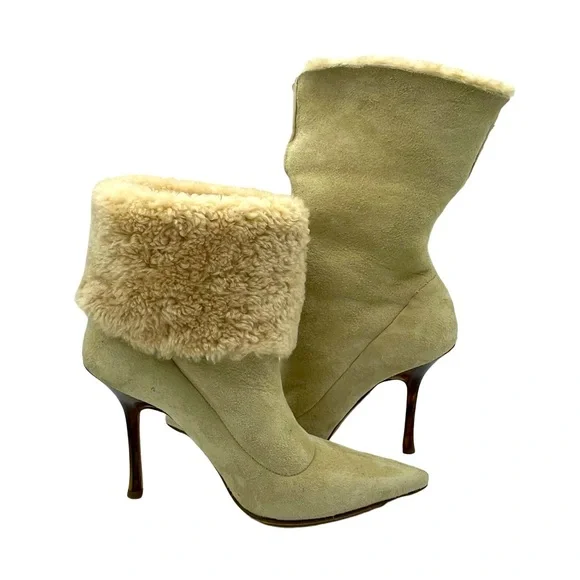EUC JIMMY CHOO SHEARLING BOOTIES - Picture 5 of 8